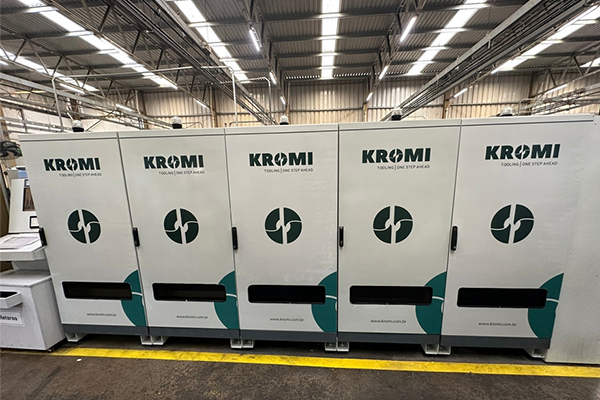 Kromi na Autocam — SP
